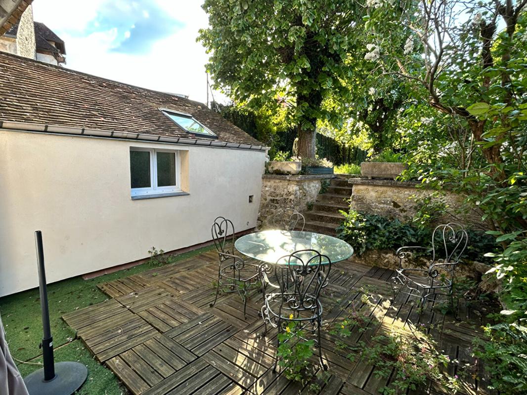 LIANCOURT-SAINT-PIERRE CHARMANTE MAISON EN PIERRES DE 7 PIECES, 5 CHAMBRES 15