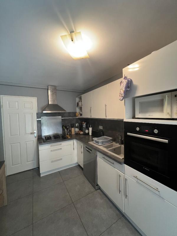 VALENCE Maison Valence 5 pièce(s) 90 m2, garage 7