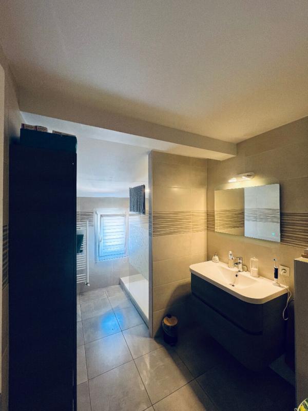 VALENCE Maison Valence 5 pièce(s) 90 m2, garage 9