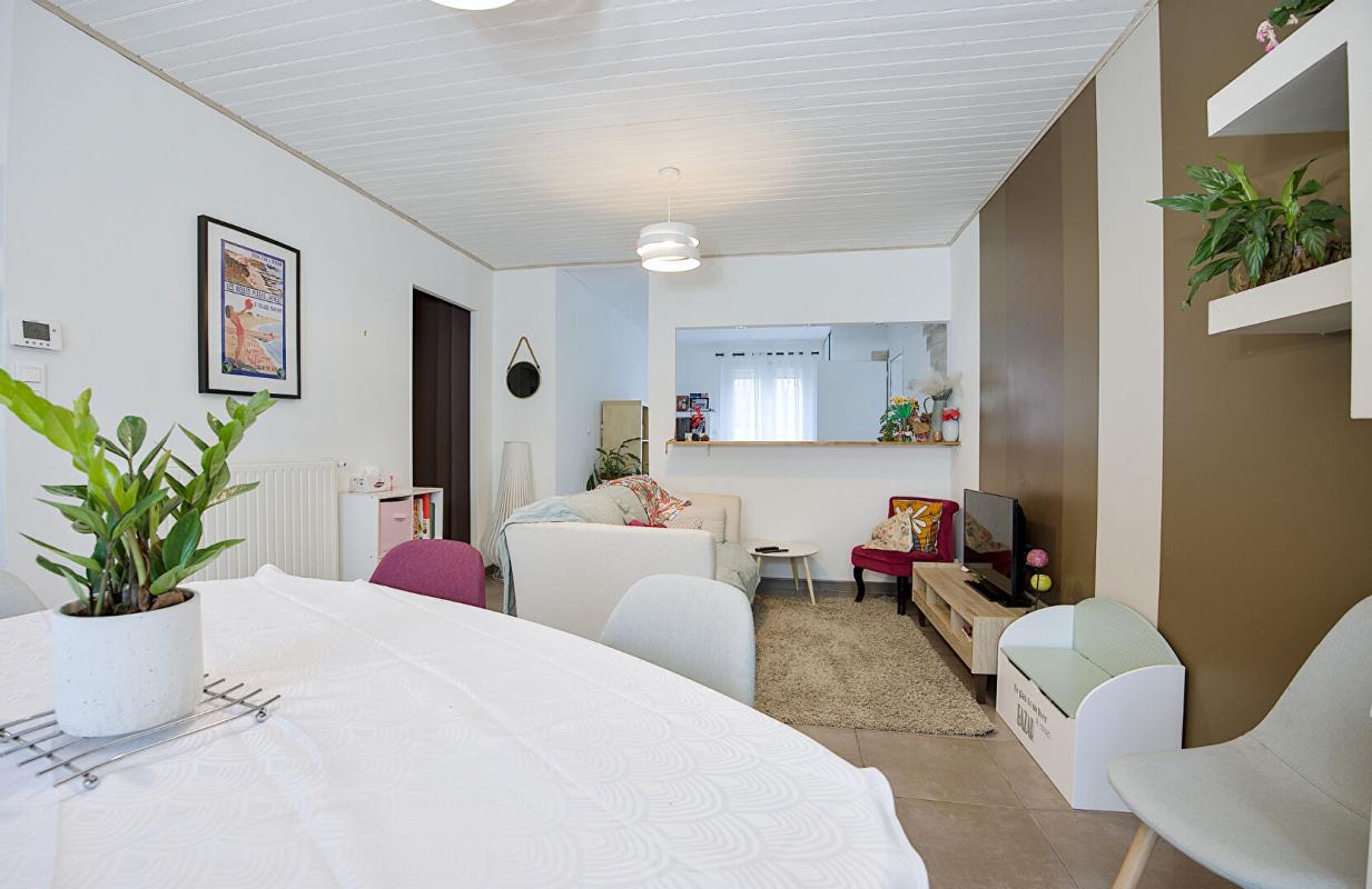 LA ROCHE-SUR-YON Maison La Roche Sur Yon 4 pièce(s) 100 m2 5