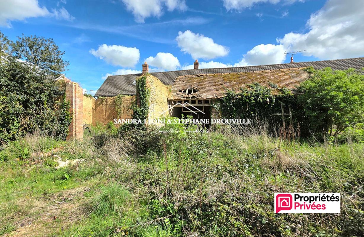 MAINTENON PROCHE MAINTENON Terrain à bâtir et divisible de 796 m2 2