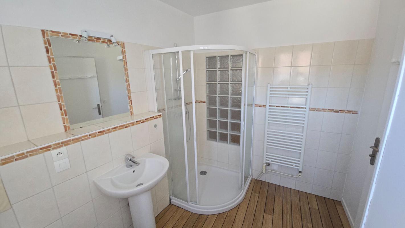 DREUX Maison Dreux 5 pièce(s) 110 m2-Jardinet-Garage 16