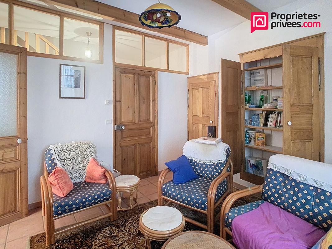 AVEZE Appartement Aveze 5 pièce(s) 92 m2 3