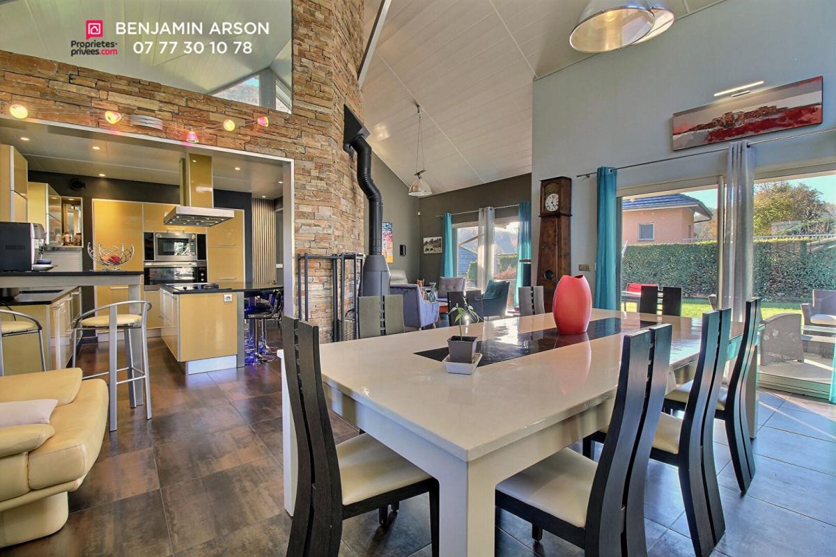 LE BOURGET-DU-LAC Maison Le Bourget Du Lac 8 pièces 177 m2 3