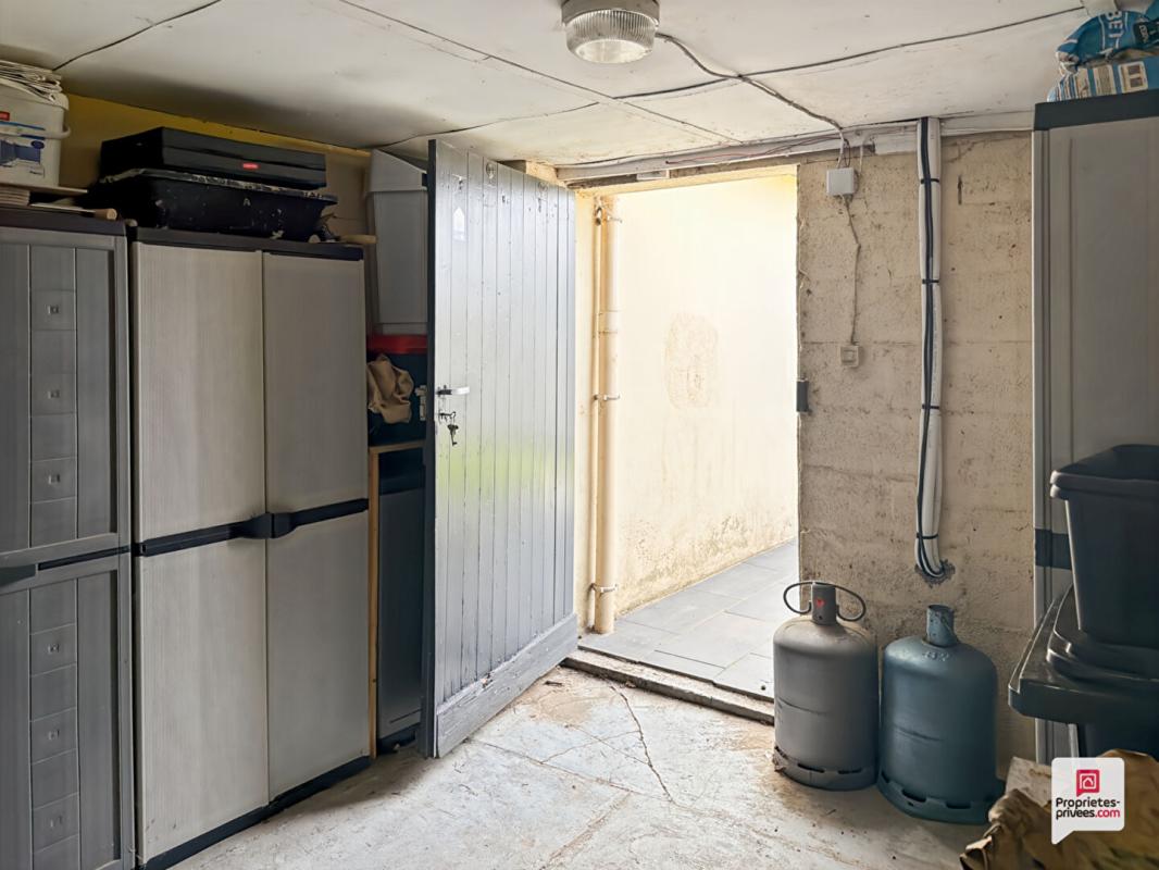 COULANS-SUR-GEE Maison Coulans Sur Gee 7 pièce(s) 112 m2 12