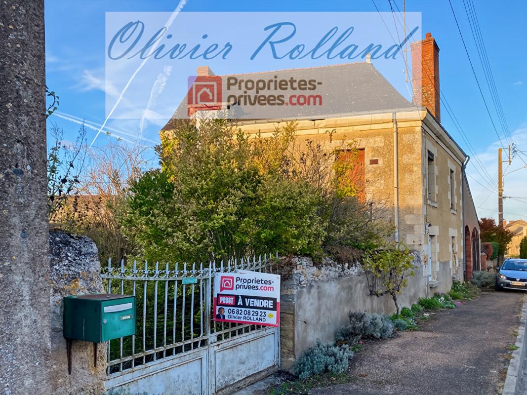 AUBIGNE-SUR-LAYON 49540 - Aubigné sur Layon - Maison à rénover de 104 m² sur 500 m² de terrain avec dépendances 1