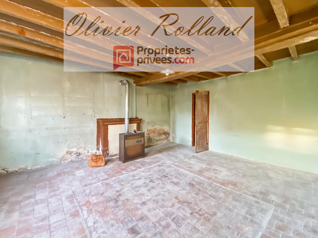 AUBIGNE-SUR-LAYON 49540 - Aubigné sur Layon - Maison à rénover de 104 m² sur 500 m² de terrain avec dépendances 10