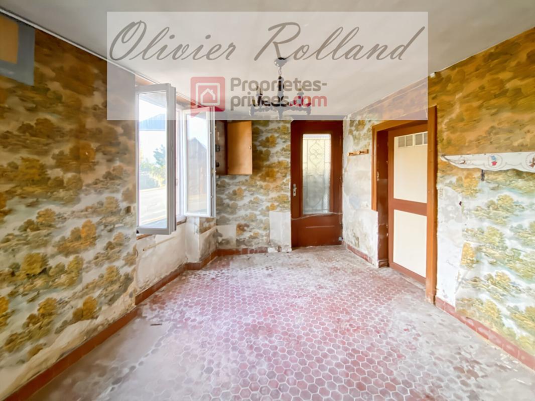AUBIGNE-SUR-LAYON 49540 - Aubigné sur Layon - Maison à rénover de 104 m² sur 500 m² de terrain avec dépendances 8