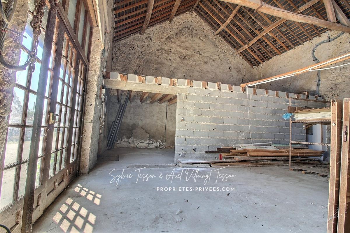 LOIGNY-LA-BATAILLE Maison à Rénover  Loigny-la-Bataille 5