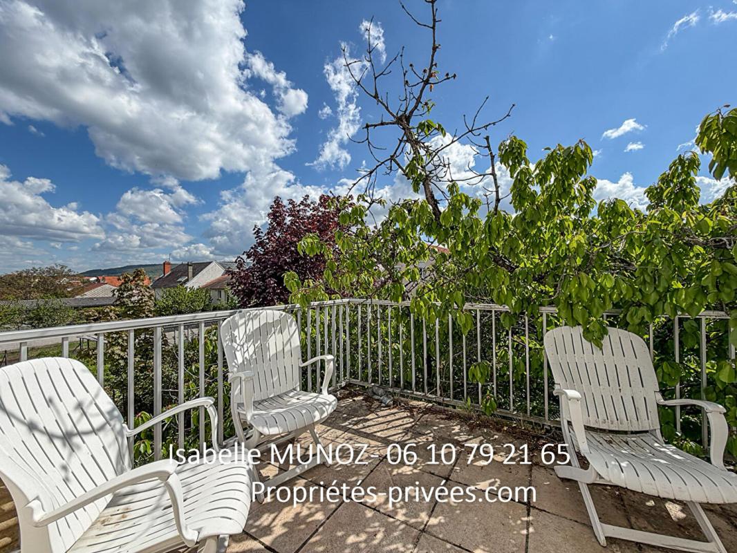 BEAUMONT Maison Beaumont 4 pièce(s) 94 m2 avec dépendances et jardin 11
