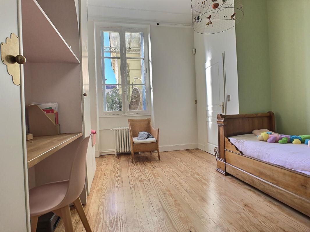 BORDEAUX Vente Demeure de prestige 310m2 Bordeaux (33000) 10