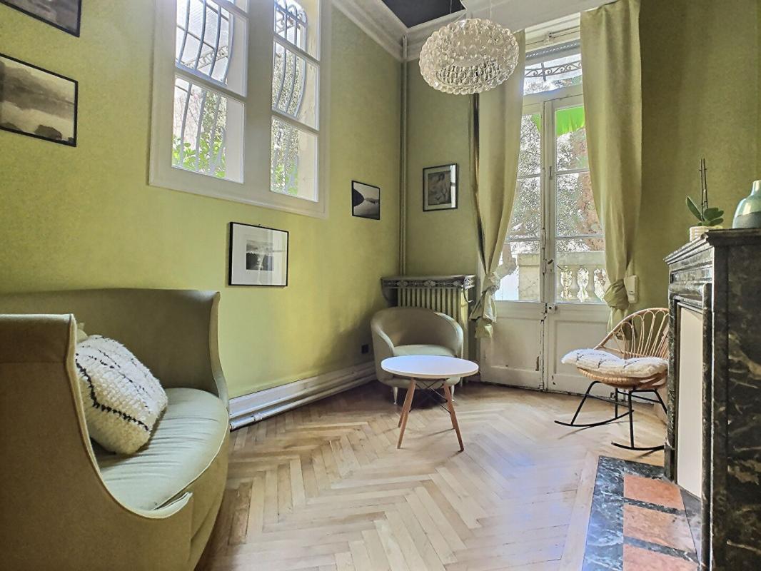 BORDEAUX Vente Demeure de prestige 310m2 Bordeaux (33000) 2