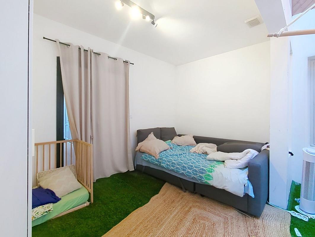 LORMONT Maison Lormont 5 pièce(s) 144.90 m2 5