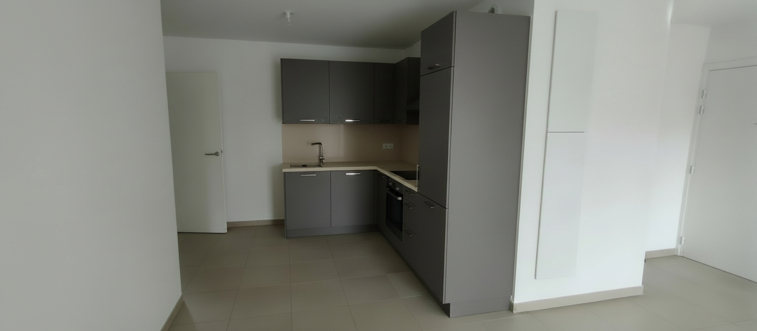 BEZIERS T4 d'exception en dernier étage, avec sa terrasse privée côté salon et sa terrasse côté chambre 8