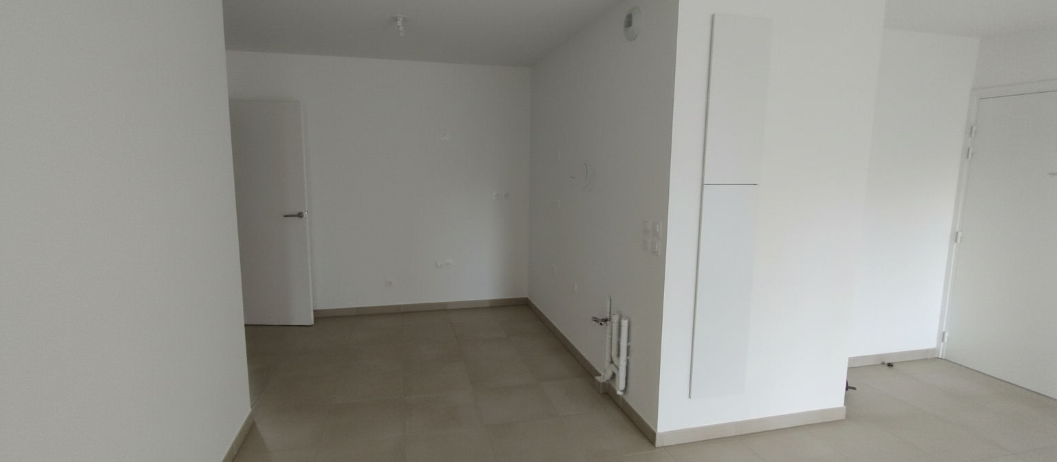 BEZIERS T4 d'exception en dernier étage, avec sa terrasse privée côté salon et sa terrasse côté chambre 9