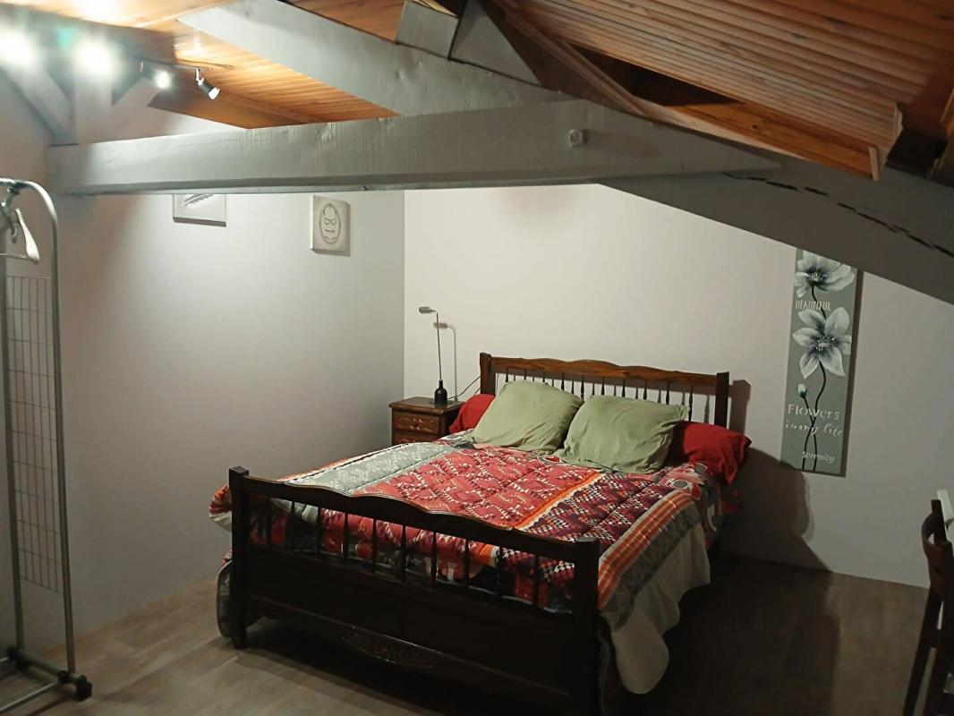 LEMPZOURS Maison en Pierre à Lempzours 4 pièce(s) 75 m2 7