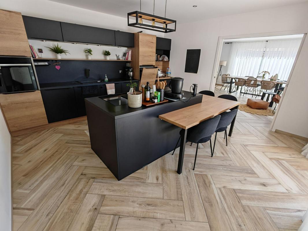 CHATEAUROUX EXCLUSIVITÉ ? Maison contemporaine de 2021 ? La Margotière ? Châteauroux 3