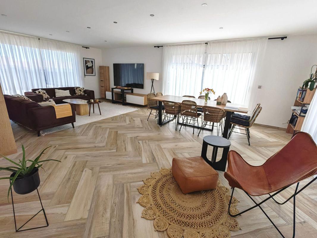 CHATEAUROUX EXCLUSIVITÉ ? Maison contemporaine de 2021 ? La Margotière ? Châteauroux 4