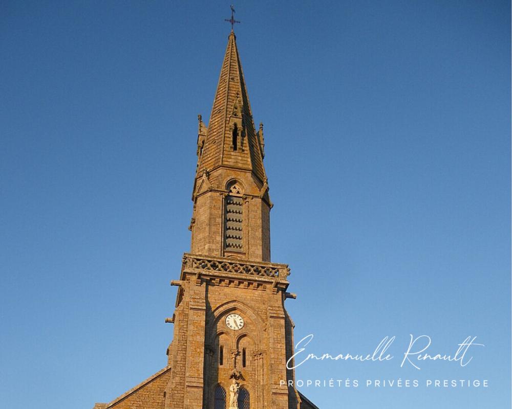 ARRADON Arradon, à pied du bourg · Terrain d'exception de 1120 m² · Rare opportunité · Division possible 8