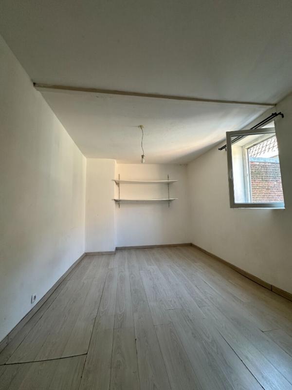 LILLE IMMEUBLE DE RAPPORT de 99 m2 et 45m2 de local commercial - Wazemmes 7
