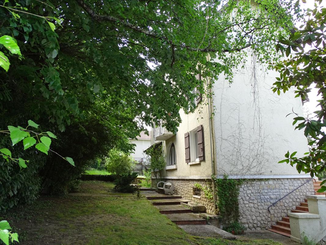 THENON Maison Thenon 4 pièce(s) 131 m2 14