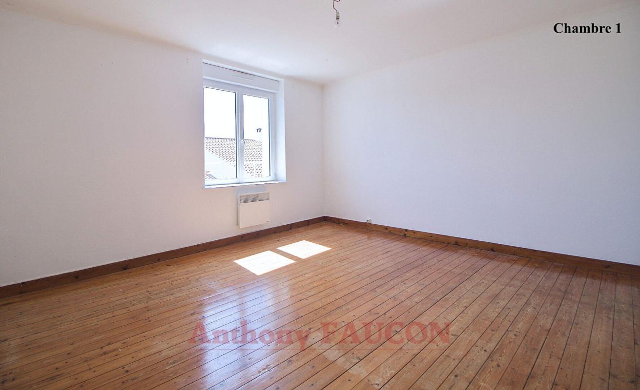 SAINT-MICHEL-EN-L'HERM Maison Saint Michel En L Herm 3 pièce(s) 100 m2 8