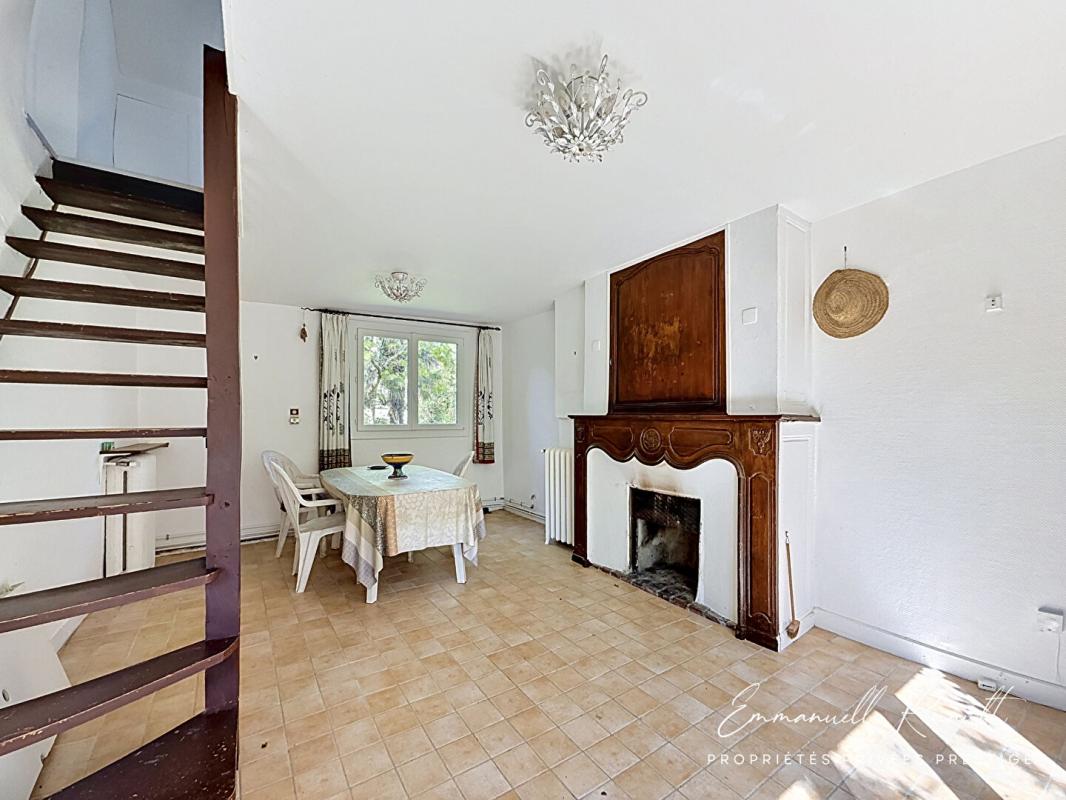 ARRADON Propriété de caractère avec dépendance · 200 m² · Terrain 1 120 m² · Arradon, Bourg à pied 9