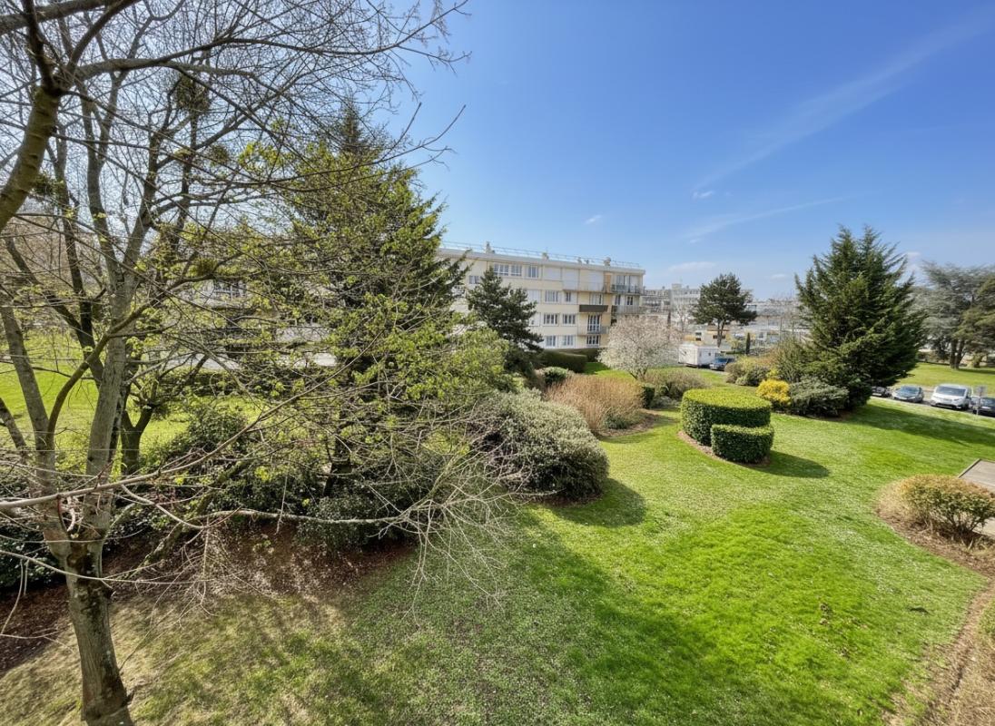 SAINT-MICHEL-SUR-ORGE Appartement Saint Michel Sur Orge 3 pièces 6