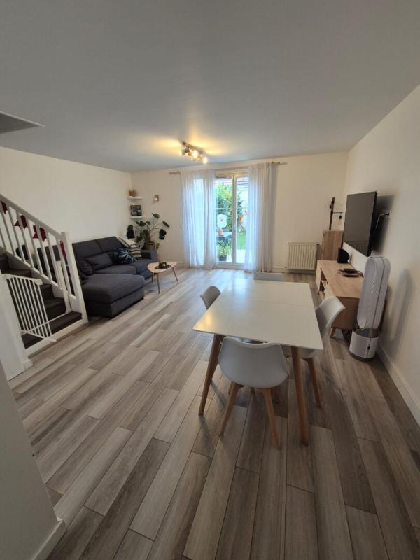 FLEURY-MEROGIS Maison FLEURY VILLAGE 4