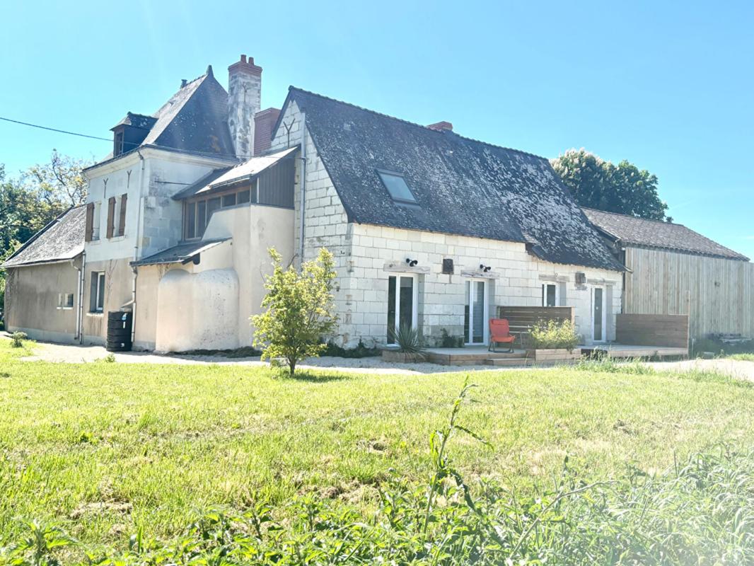 LES ROSIERS-SUR-LOIRE Maison de campagne pleine de charme 6
