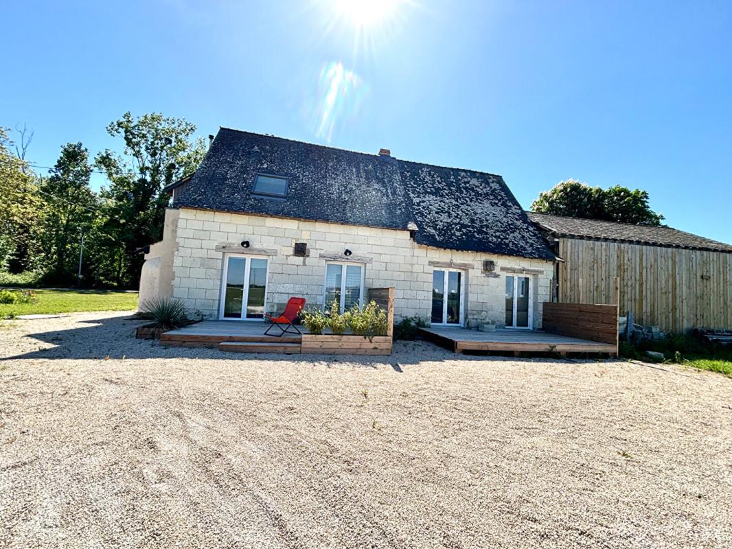 LES ROSIERS-SUR-LOIRE Maison de campagne pleine de charme 8