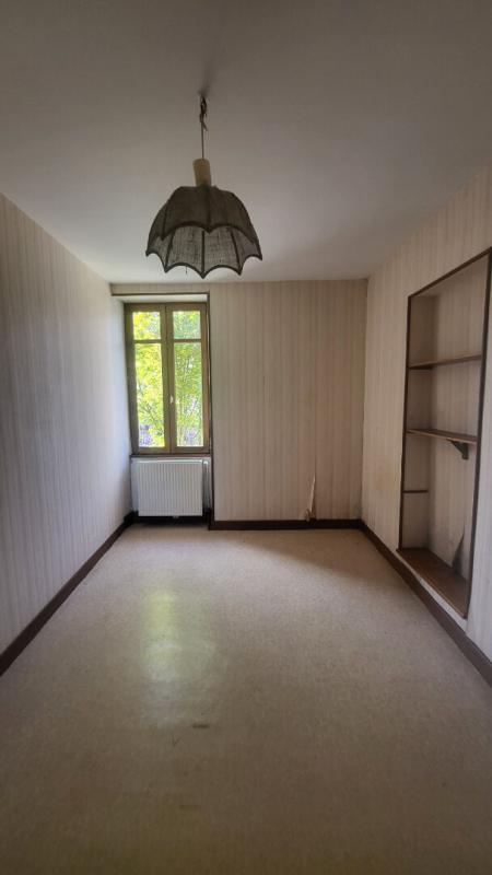 LANUEJOULS Maison  5 pièce(s) 135 m2 4