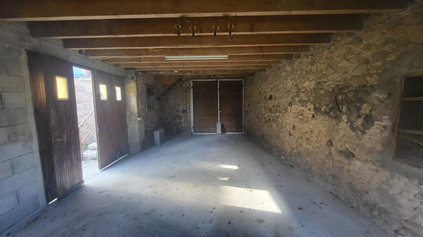 LANUEJOULS Maison  5 pièce(s) 135 m2 9