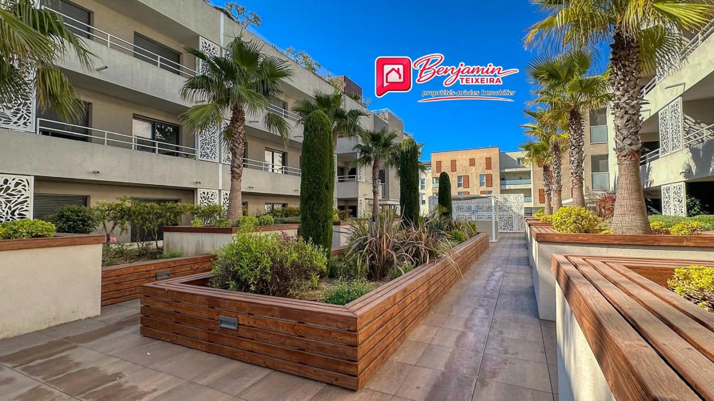 FREJUS Appartement  2 pièce(s) 10