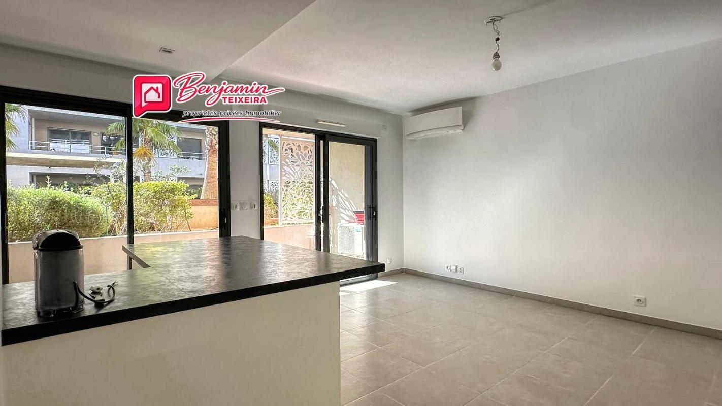 FREJUS Appartement  2 pièce(s) 7