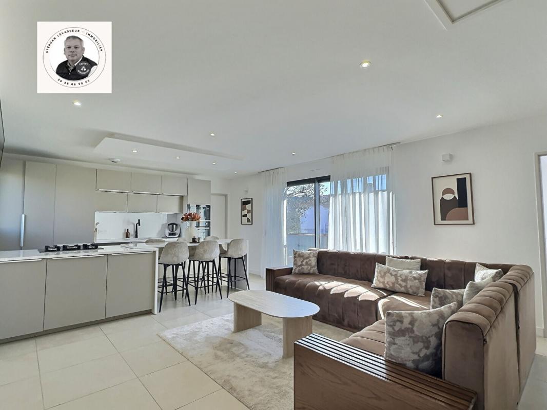 VIDAUBAN Maison Vidauban 4 pièce(s) 6