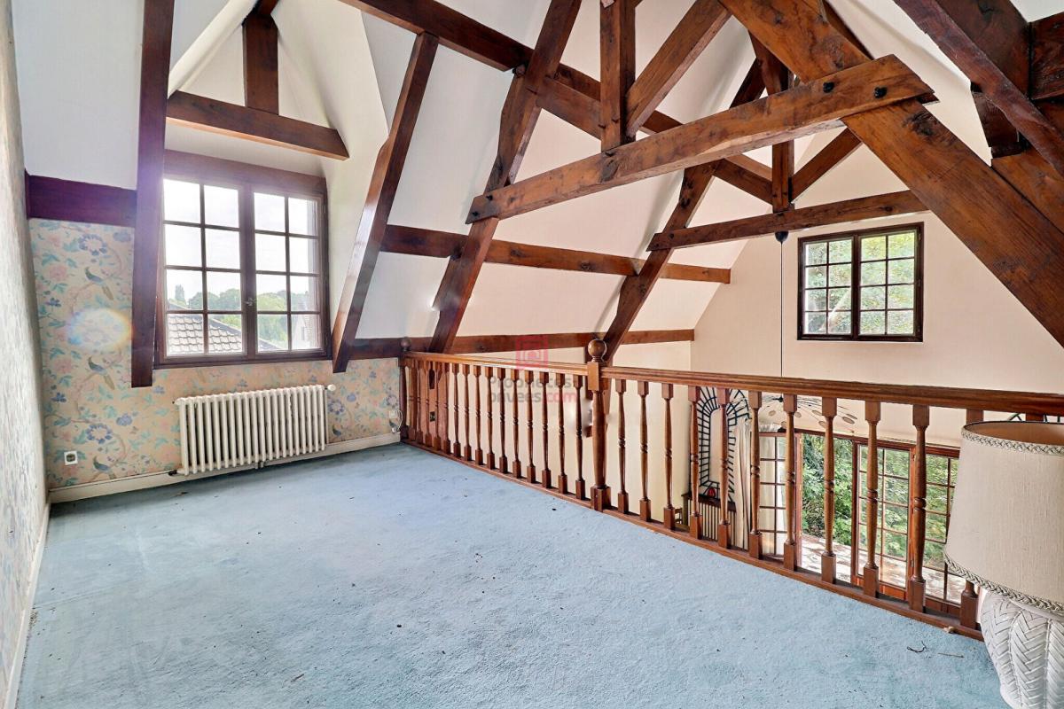 VILLIERS-SUR-ORGE Demeure de caractère Villiers-sur-Orge 7 pièces 174 m² 10