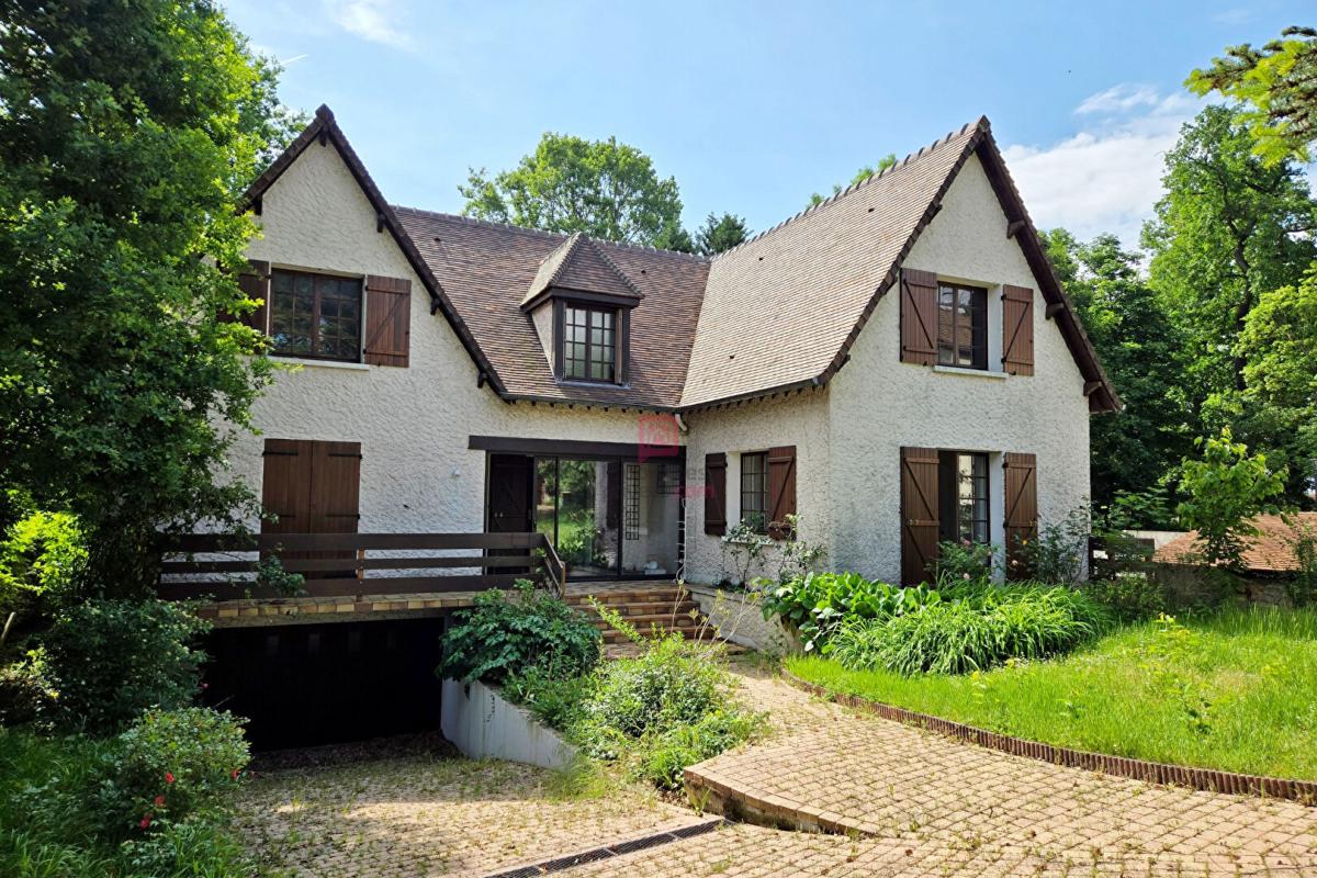 VILLIERS-SUR-ORGE Demeure de caractère Villiers-sur-Orge 7 pièces 174 m² 2