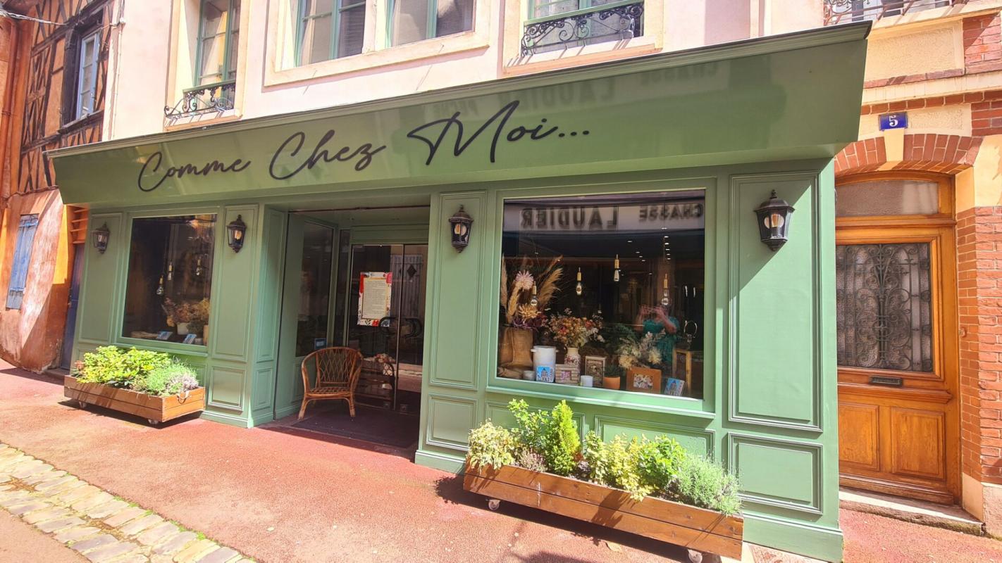 DREUX Immeuble Dreux 6 pièce(s) 210 m2 avec local commercial 6