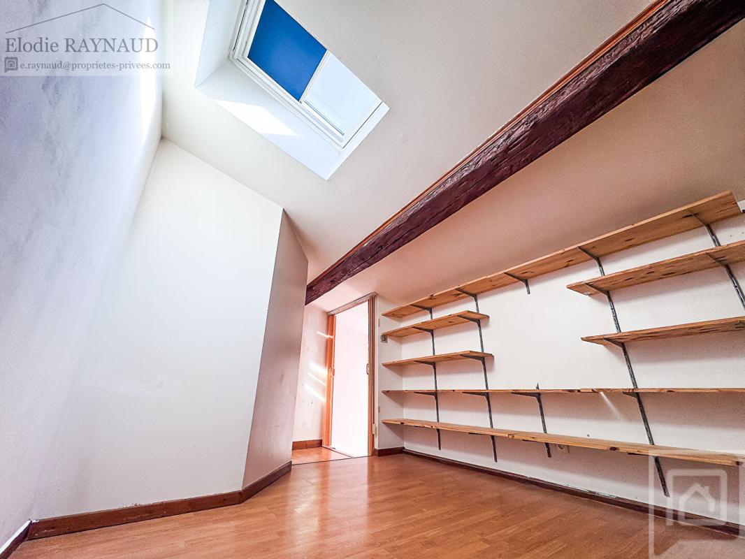 LA BOISSE Appartement La Boisse 2 pièces 42.3 m2 12