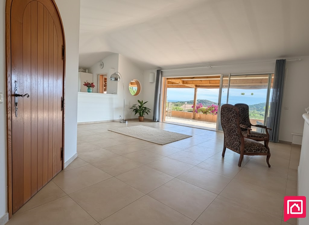 ZONZA Villa T5 avec piscine et VUE MER - 20144 STE LUCIE DE PORTO-VECCHIO  - CORSE  DU SUD - FRANCE 10