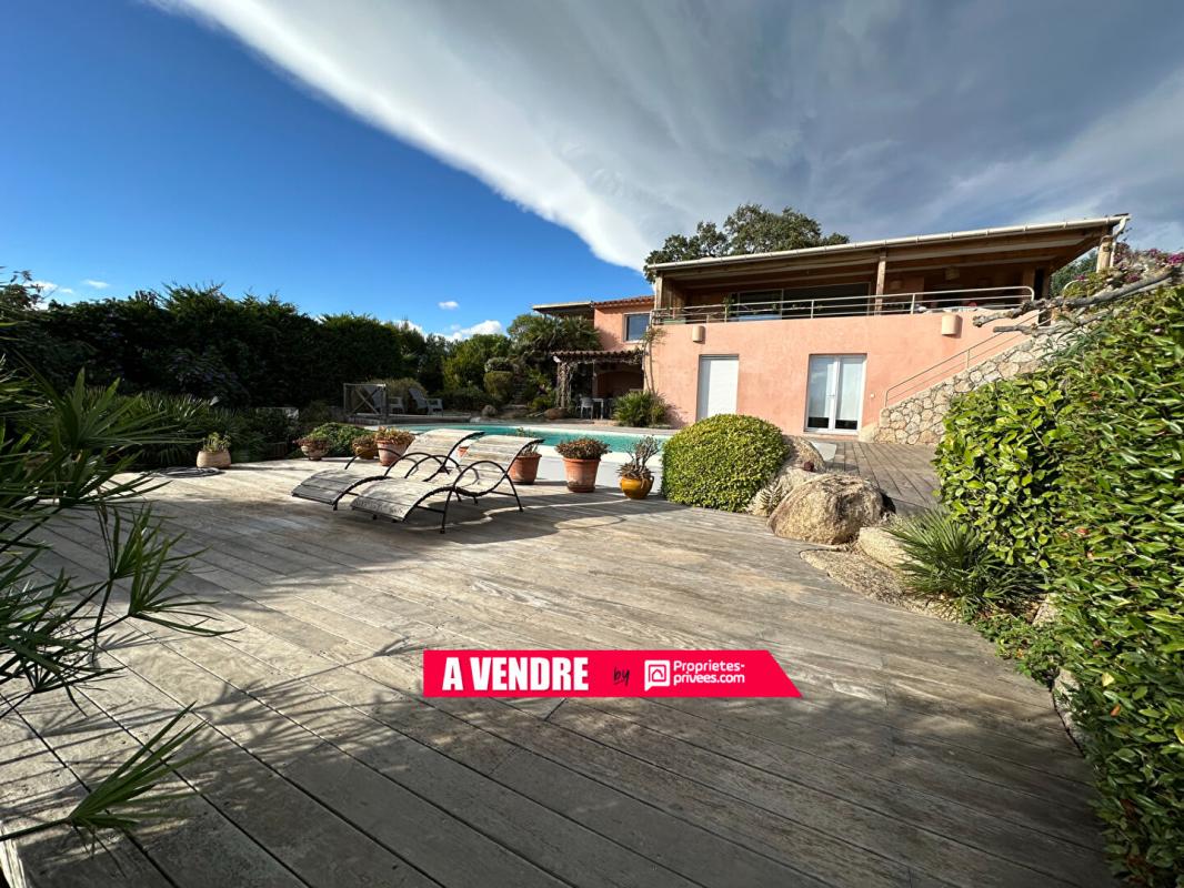 ZONZA Villa T5 avec piscine et VUE MER - 20144 STE LUCIE DE PORTO-VECCHIO  - CORSE  DU SUD - FRANCE 11