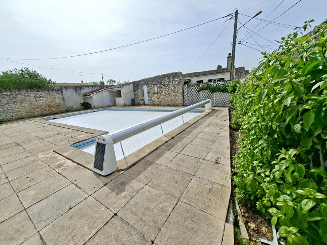 SAINT-ESTEPHE Demeure de prestige maison de maître  8 pièces maison  et petite maison 80 m2 10