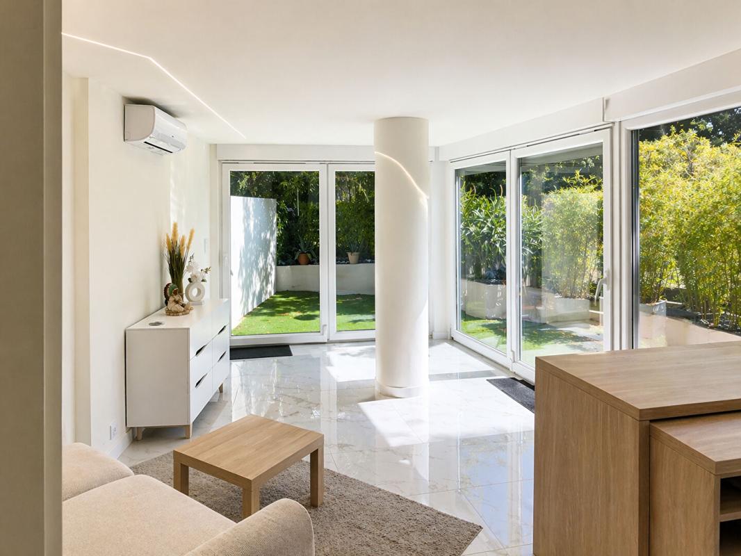 NICE Appartement studio Nice 1 pièce 27.05 m2 carrez avec terrasse 18m2 1