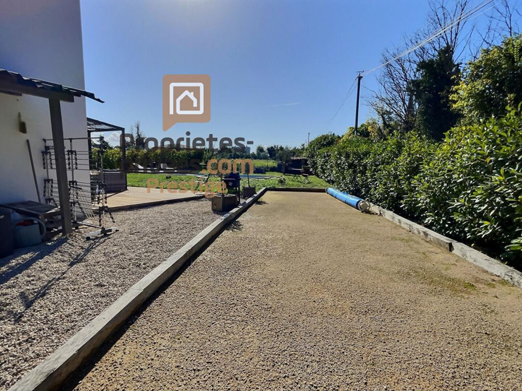 MONTAUROUX villa récente  6 p avec piscine proche A8 5 pièce(s) 140 m2 15