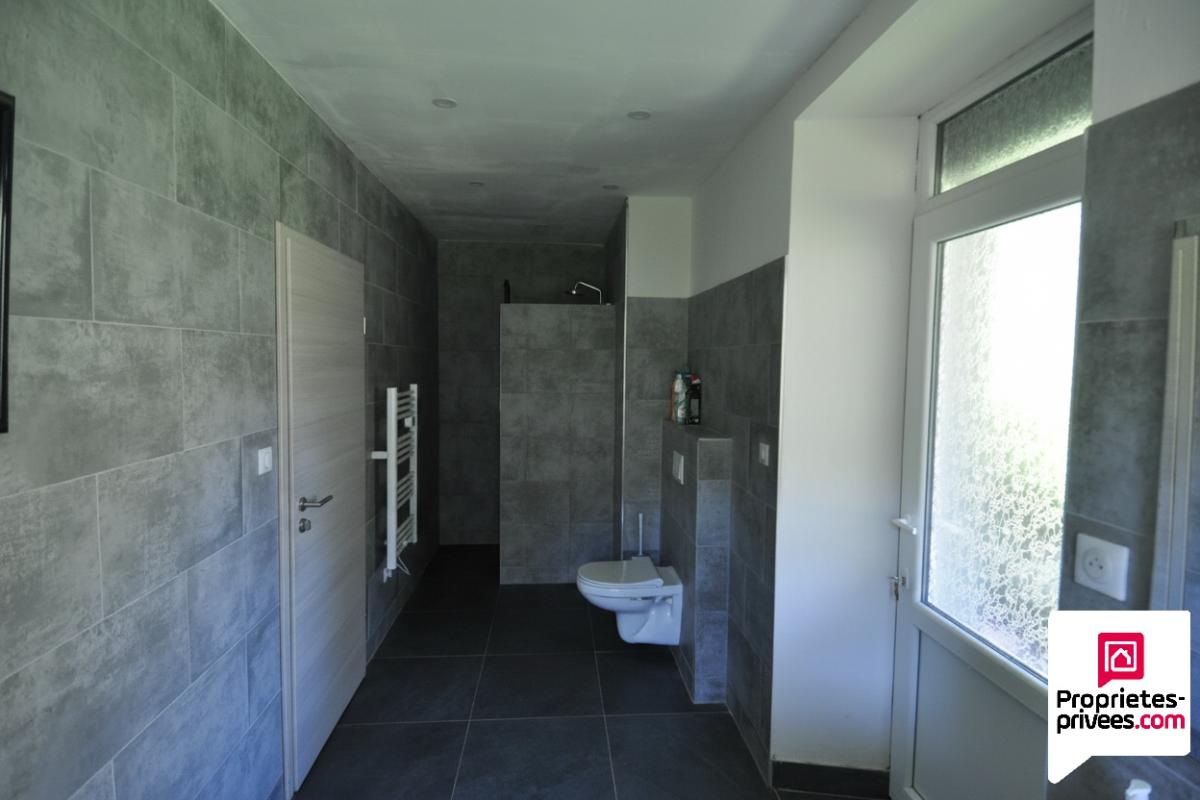 GLAY Maison et dépendance Glay 5 pièces 3 chambres  177 .1  m2. Ecuries  298.4 m² . Dépendances 792.44 m² 10