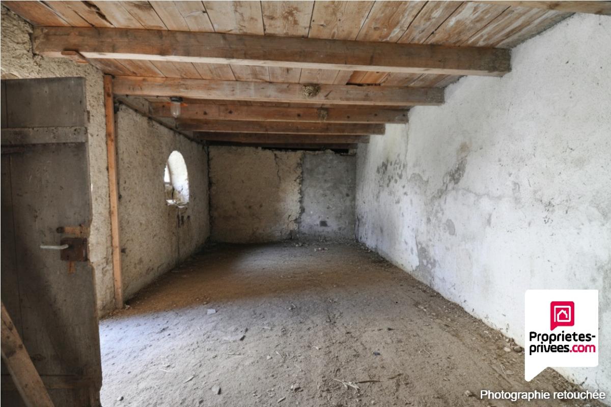 GLAY Maison et dépendance Glay 5 pièces 3 chambres  177 .1  m2. Ecuries  298.4 m² . Dépendances 792.44 m² 15