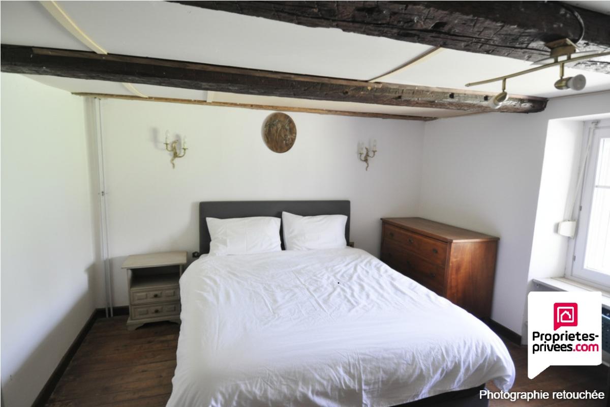 GLAY Maison et dépendance Glay 5 pièces 3 chambres  177 .1  m2. Ecuries  298.4 m² . Dépendances 792.44 m² 9