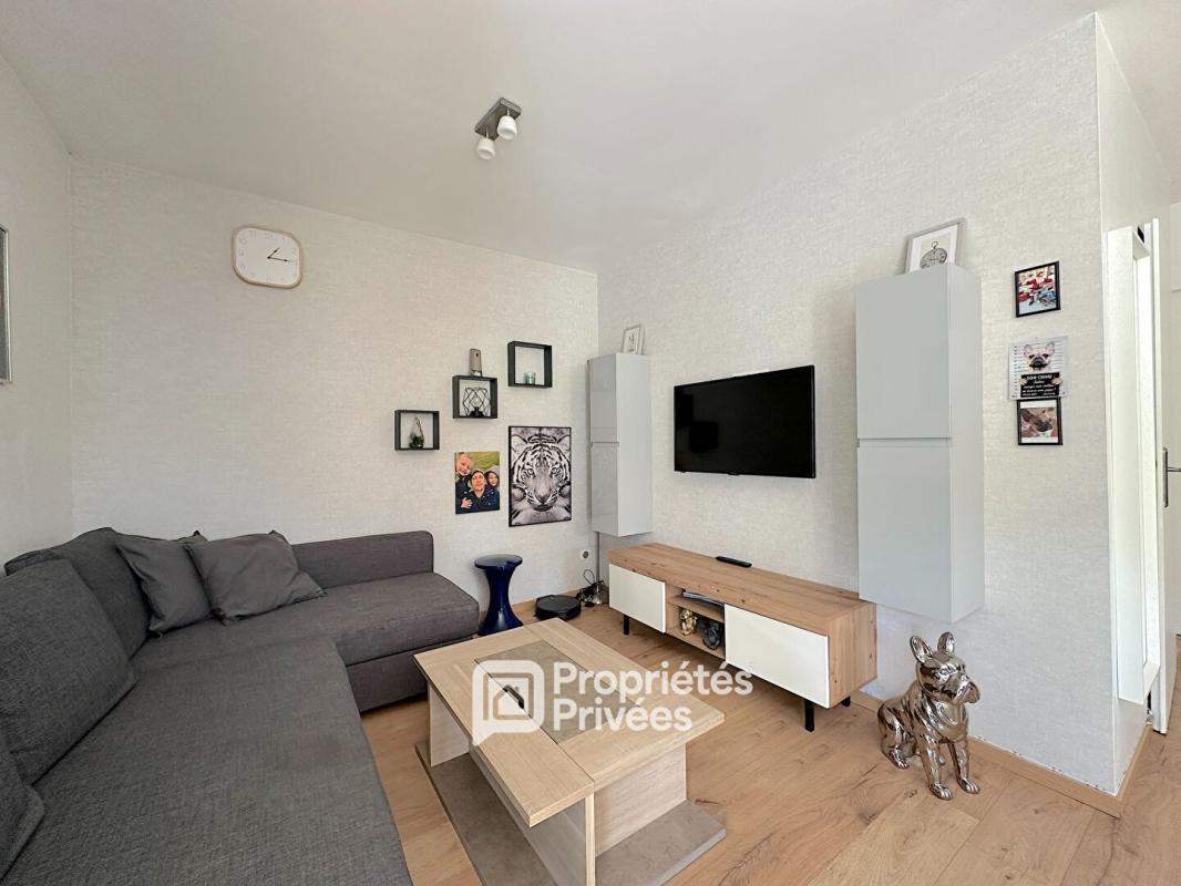 SAINT-GENES-CHAMPANELLE Maison plain-pied 3 pièces avec terrasse sur terrain 316m2 10