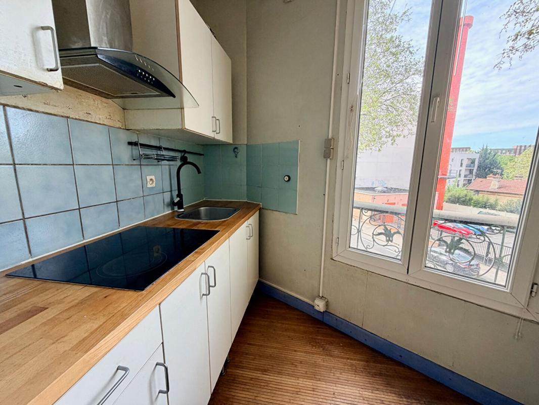 SAINT-DENIS Appartement Saint Denis 2 pièce(s) 32.07 m2 2